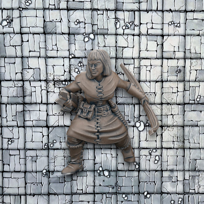 Female Archer Bandit 2, 12k Resin Dungeons and Dragons DnD Miniatures D&D Mini 32mm Lot