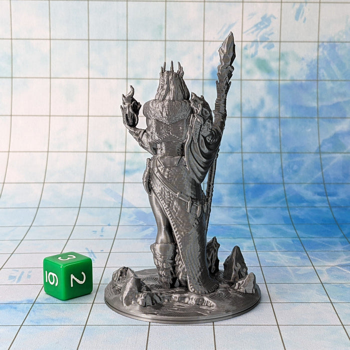 Frost Giant Female, Dungeons and Dragons Miniatures DnD D&D Mini