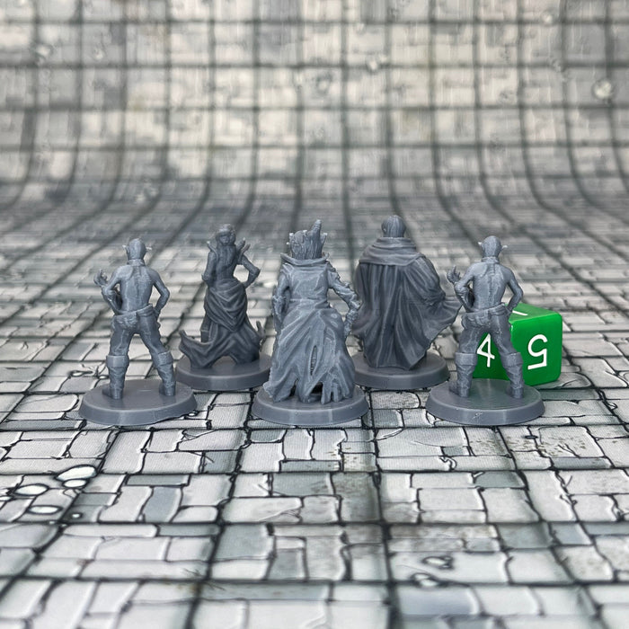 Vampires (Set of 5), Dungeons and Dragons Miniatures DnD D&D Mini 32mm Lot